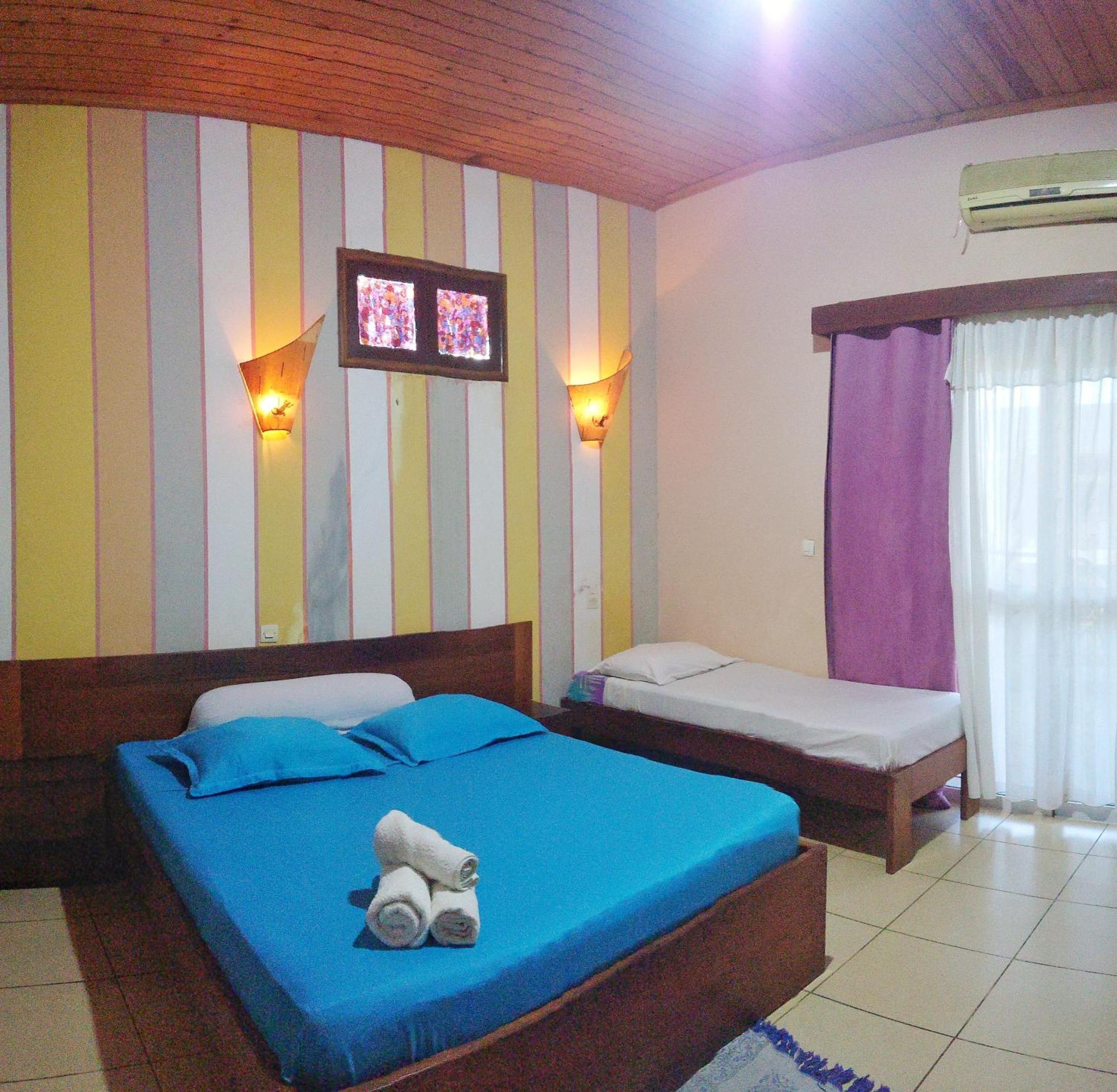 Central Hotel Antsiranana Buitenkant foto